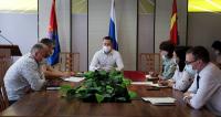 На еженедельном совещании глава Фурмановского района Роман Соловьев поставил задачи на предстоящую рабочую неделю