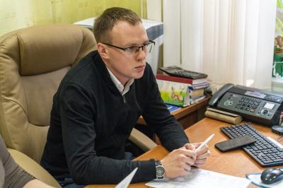 27 сентября заместитель главы администрации Сергей Окунев провел заседание комиссии по делам несовершеннолетних и защите их прав 