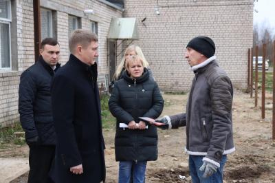 Глава Фурмановского района Павел Колесников посетил фермерское хозяйство в деревне Снетиново