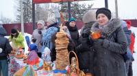 Сохраняем традиции  18 февраля в Летнем саду города Фурманова народными гуляньями проводили Масленицу!
