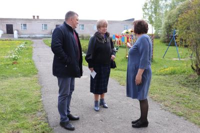 Рабочий визит уполномоченного по правам человека в Ивановской области Светланы Шмелевой в село Дуляпино