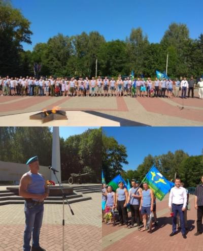 Глава Фурмановского района поздравил гвардейцев ВДВ с  Днем воздушно-десантных войск