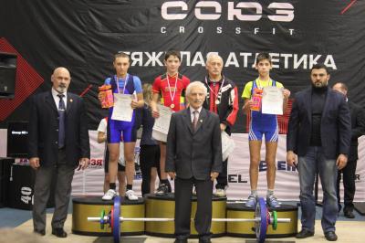 4 медали привезли фурмановские тяжелоатлеты с Первенства Москвы 